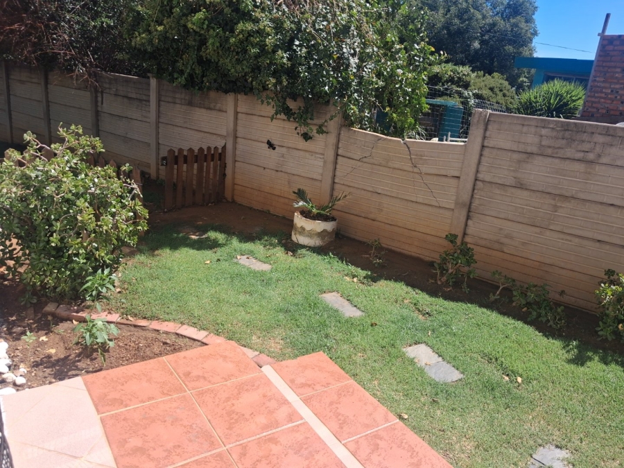 To Let 1 Bedroom Property for Rent in Fichardt Park Free State